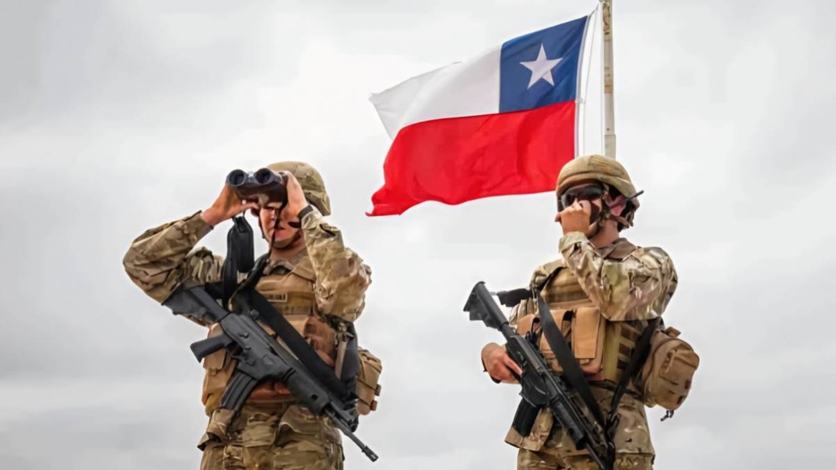 Militares del Ejrcito de Chile en labores de vigilancia en la frontera. (foto: Ejrcito de Chile)