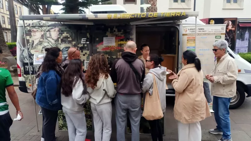 Punto de informacin montado. Foto: Ejrcito de Tierra