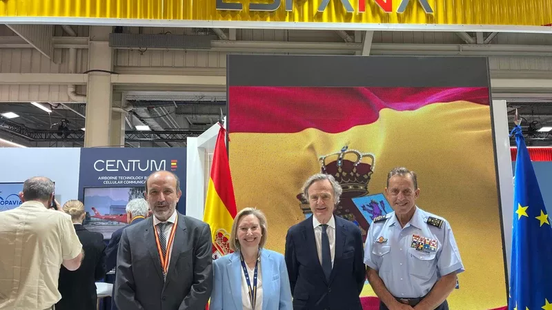 Participación de España en el Paris Air Show. Foto: TEDAE Participación de España en el Paris Air Show. Foto: TEDAE