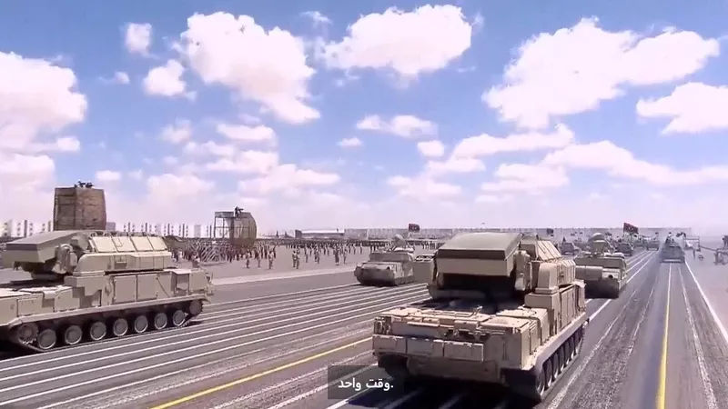 El Ejército Libio exhibe gran cantidad de armamento ruso. El Ejército Libio exhibe gran cantidad de armamento ruso.