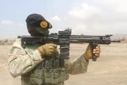 En noviembre se completo la entrega de los 10.000 fusiles de asalto IWI Arad 7 de 7,62 x 51 mm. para el Ejercito del Peru.