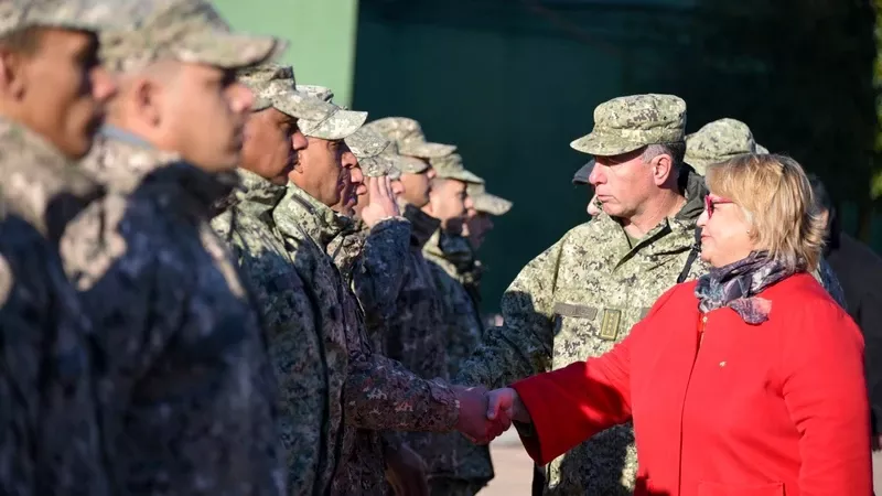 Sandra Lazo ministra de Defensa Nacional de Uruguay. Sandra Lazo ministra de Defensa Nacional de Uruguay.