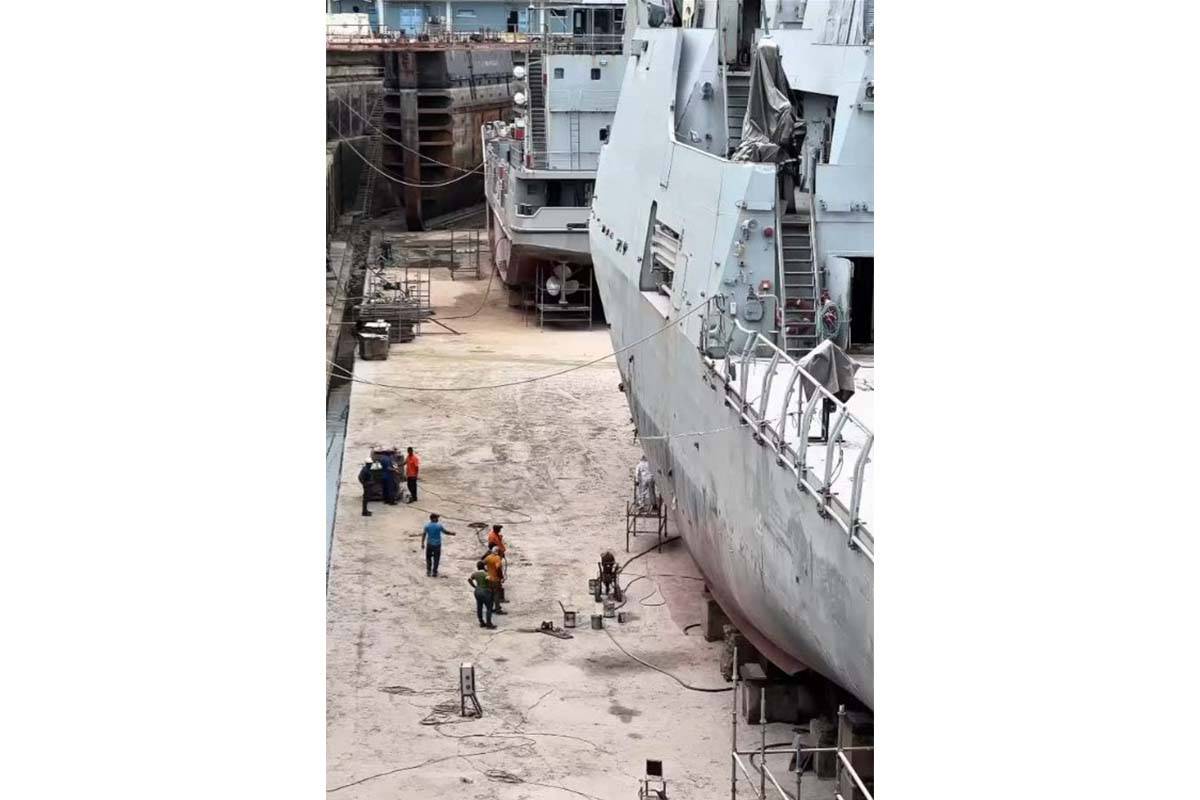 Trabajos de carenado en los buques de la Armada de Venezuela. Trabajos de carenado en los buques de la Armada de Venezuela.