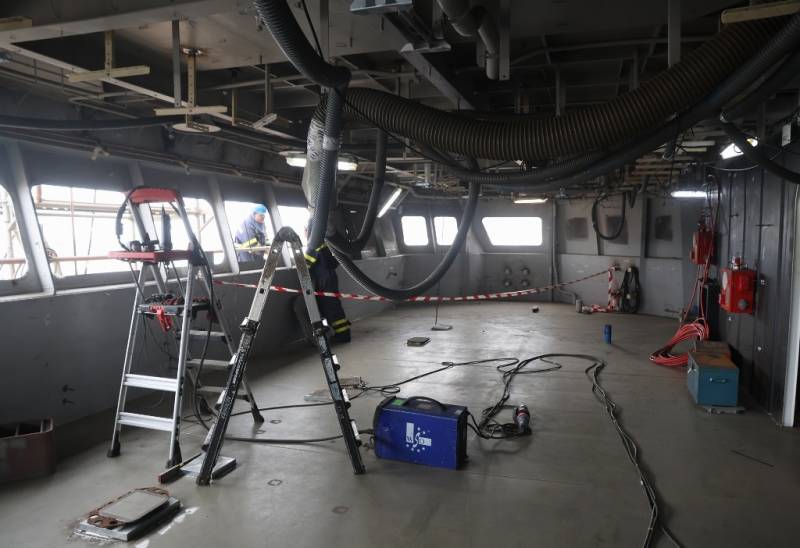 El amplio espacio que alojar el puente de mando de la futura fragata Bonifaz.