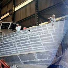 El futuro AB Guanaguanare (PG-54) ya est en dique seco para completar su armado. (Foto: Ucocar)