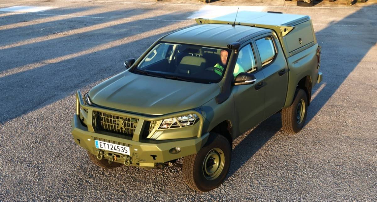 Vista general del nuevo VMTT, comercialmente denominado como Iturri “Landtreck”. Vista general del nuevo VMTT, comercialmente denominado como Iturri “Landtreck”.