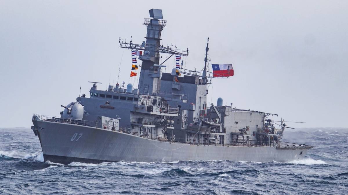 Fragata Type 23 Clase Duke de origen británico FF-07 Almirante Lynch de la Armada de Chile 