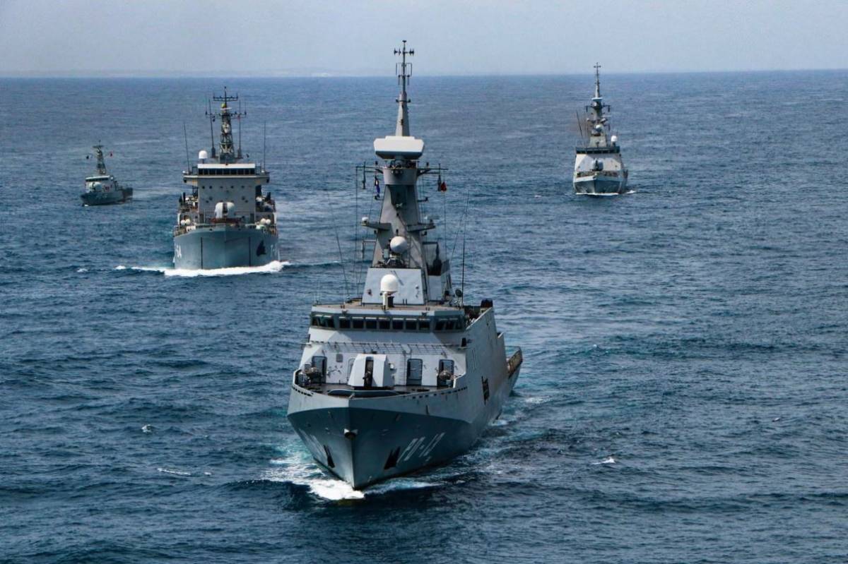 Buques de la Armada Bolivariana tipo Avante 2200, Alligator, Avante 1400 y Vosper 37-M. (Foto: Armada Bolivariana de Venezuela)