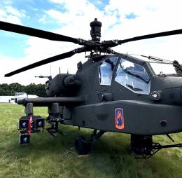 Estados Unidos acaba de validar la capacidad que los misiles NLOS israeles ofrecen, con alcances de ms de 26 kilmetros, a sus helicpteros de ataque Apache. (Rafael)