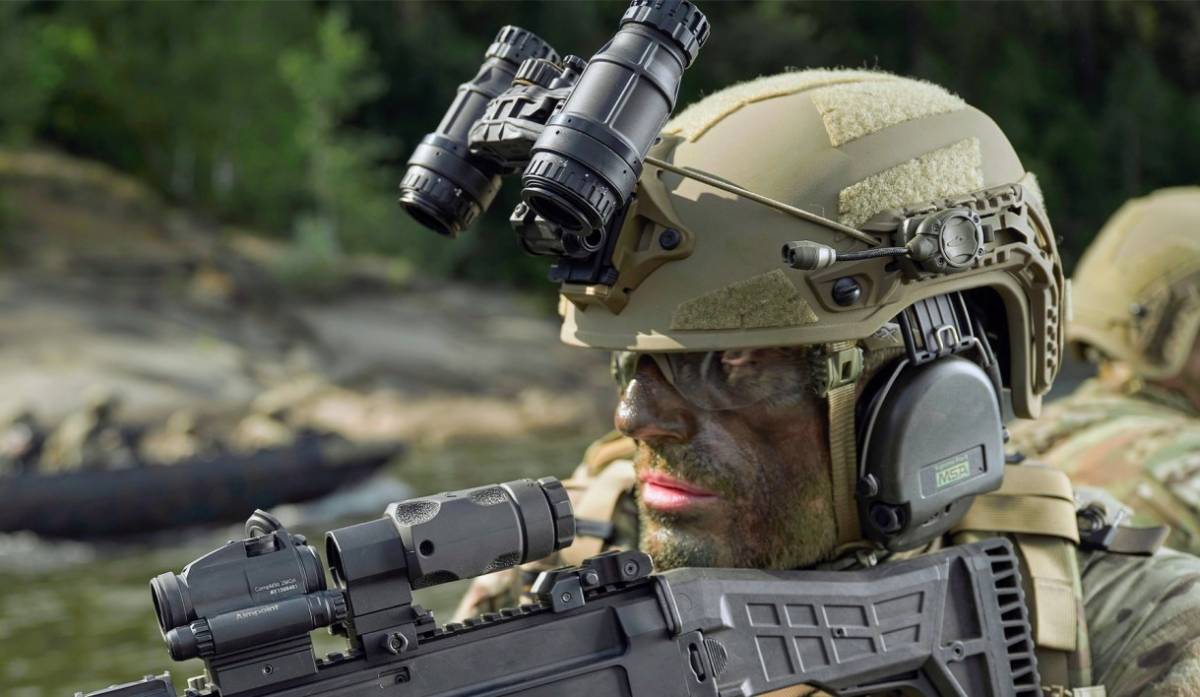 Un casco de la marca Galvion.