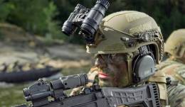 Un casco de la marca Galvion.