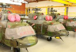 Helicpteros Mi-17 del Ejrcito Nacional Colombiano en mantenimiento.