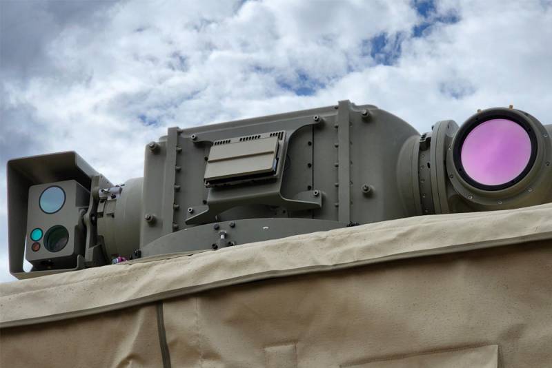 Apollo se presenta como un pedestal optrónico (EOS) Apollo se presenta como un pedestal optrónico (EOS)