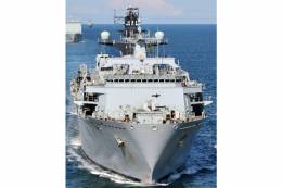 El HMS Bulwark.