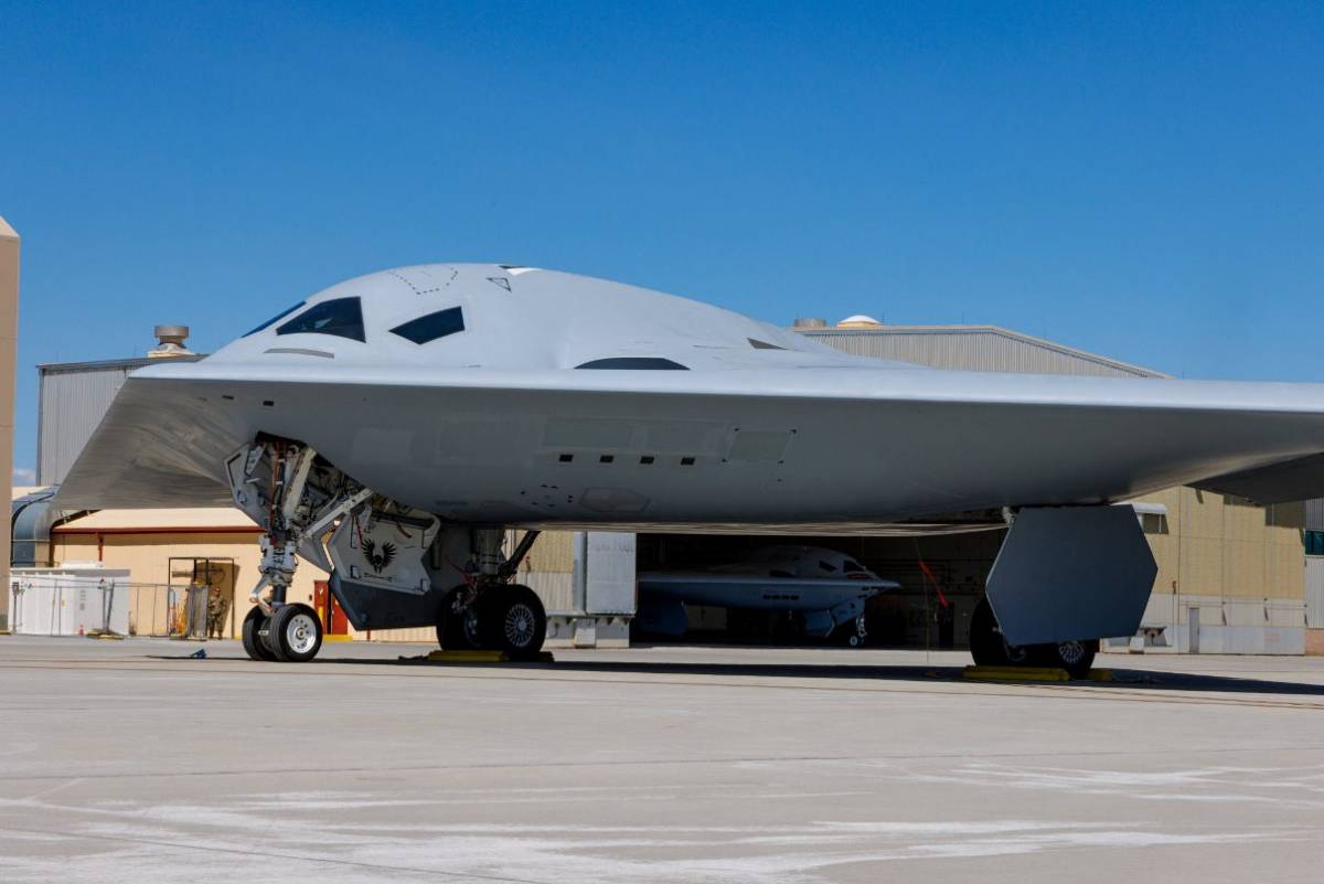 El nuevo bombardero Northrop Grumman B-21. (foto USAF) El nuevo bombardero Northrop Grumman B-21. (foto USAF)
