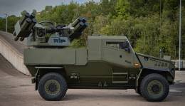 El blindado compacto Foxhound puede ser la solucin antiarea y antidrn para el Ejrcito britnico. (GDLS UK)