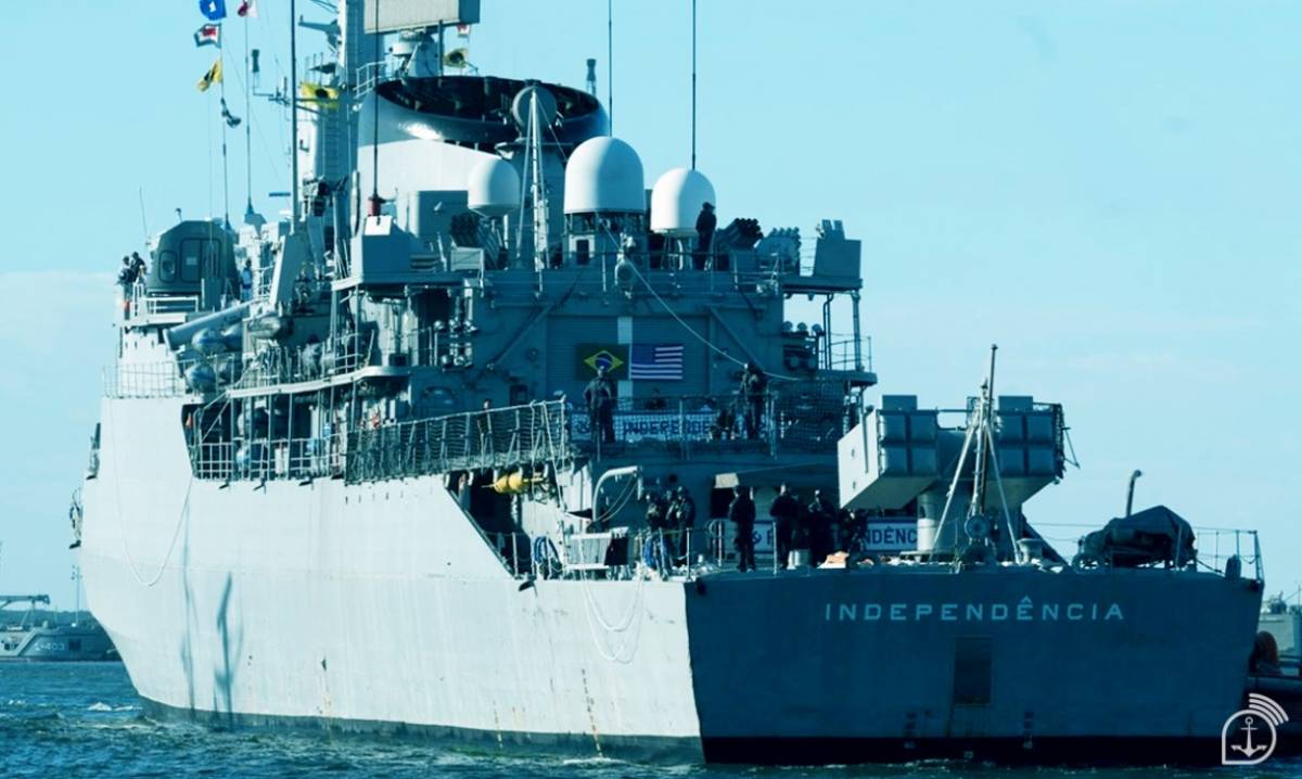 La fragata “Independência” de la Marina de Brasil que participa en el ejercicio. La fragata “Independência” de la Marina de Brasil que participa en el ejercicio.