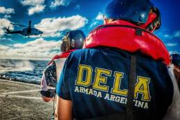 Miembros de la Armada Argentina en el ejercicio.