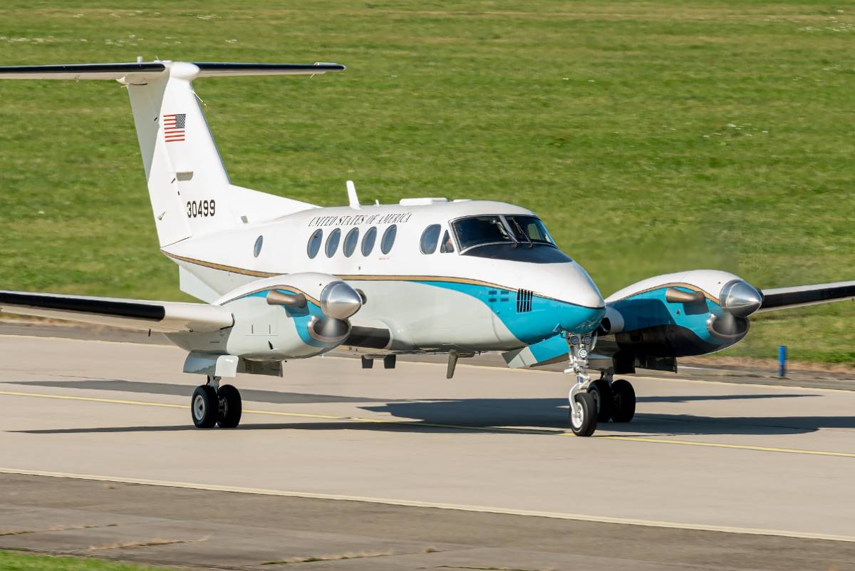 Beech C-12D Huron. Beech C-12D Huron.