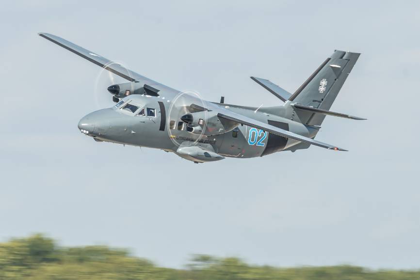 Let L-410UVP Turbolet.