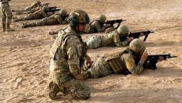 Soldados de la Brigada Motorizada N4 Rancagua durante los ejercicios de tiro con el fusil Galil ACE 22NC calibre 5,56x45. 