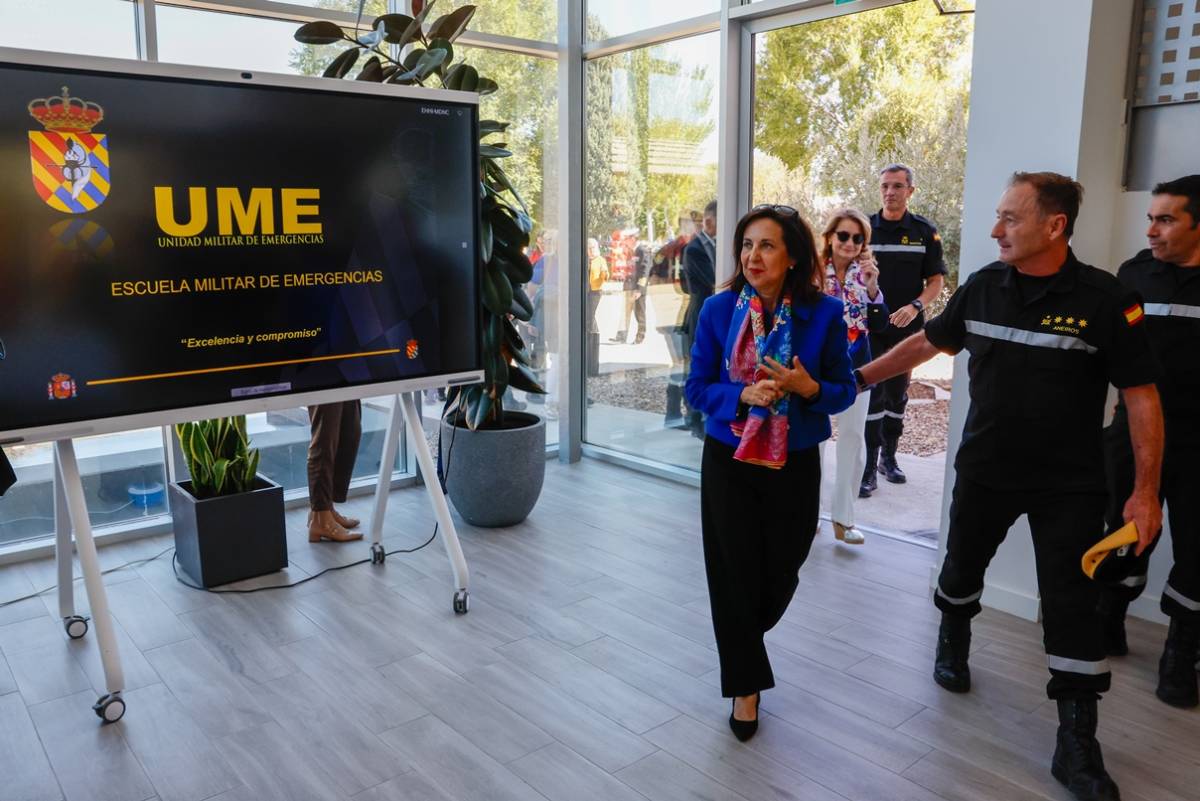 Asistencia de la ministra Robles a la presentación del proyecto Atlantis de la UME. (foto: Ministerio de Defensa) Asistencia de la ministra Robles a la presentación del proyecto Atlantis de la UME. (foto: Ministerio de Defensa)