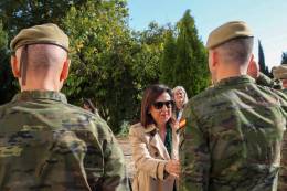 La ministra durante su visita a Astorga (Ministerio de Defensa)