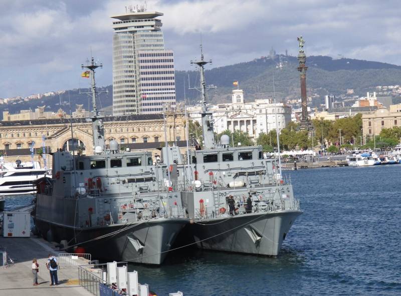 Los dos dragaminas de la clase Segura participaron en las jornadas de puertas abiertas. (Antonio Ros Pau) Los dos dragaminas de la clase Segura participaron en las jornadas de puertas abiertas. (Antonio Ros Pau)