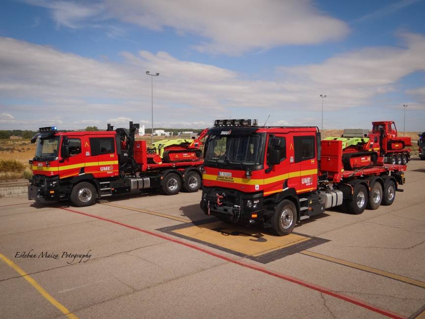 La UME aportó sus medios de gran capacidad para la atención de grande emergencias y catástrofes. (foto: Esteban Maiza)