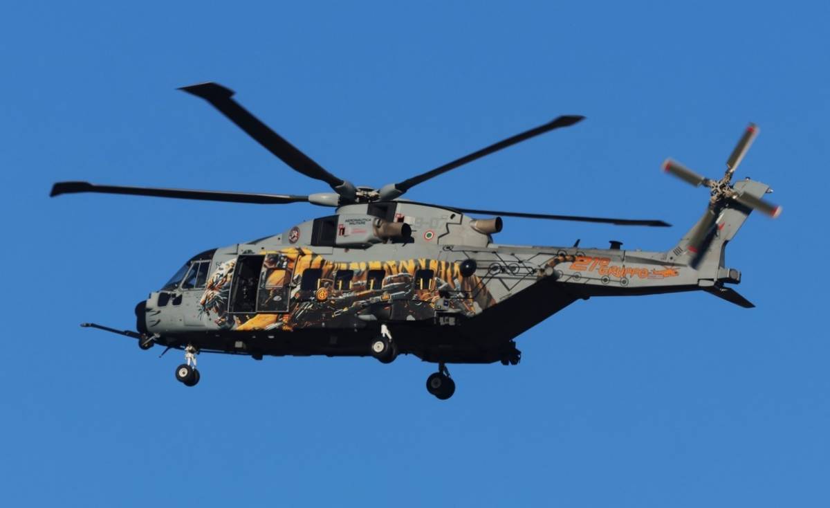 Otro gran trabajo de pintura en un helicptero, en este caso en un Leonardo HH.101 Caesar del XXI Gruppo de la Aeronautica Militare Italiana.