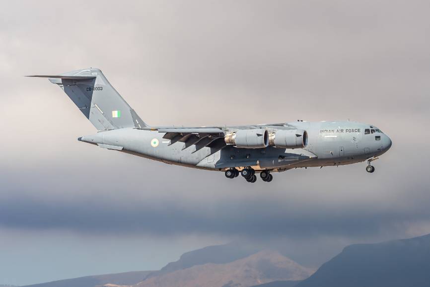 CB-8003 Boeing C-17A Globemaster III (Foto: Nestor Trujillo)