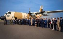 Inauguraci�n del centro con un avi�n C-130 H�rcules de la Fuerza A�rea de Marruecos.