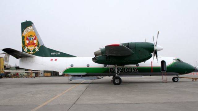 Antonov An-32B de la Policía Nacional del Perú. Antonov An-32B de la Policía Nacional del Perú.