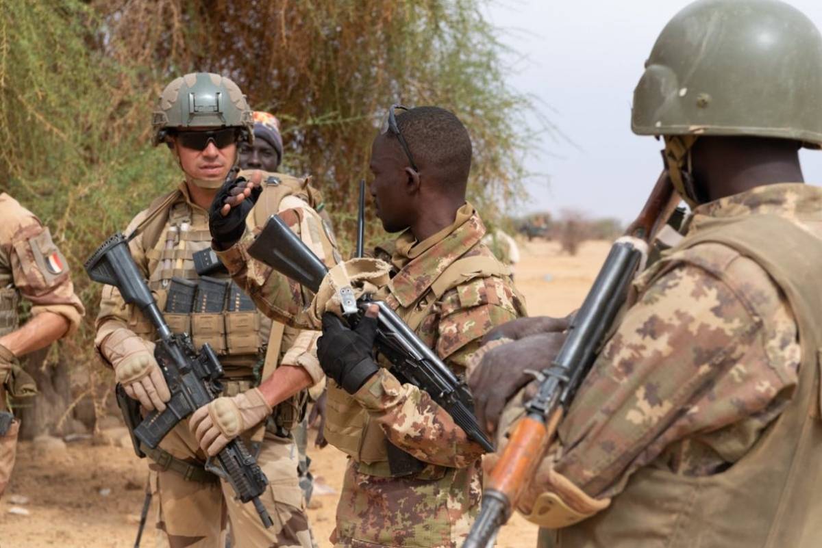 Soldados franceses y malienses en África. (foto: Armeé de Terre) Soldados franceses y malienses en África. (foto: Armeé de Terre)