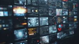 La informacin OSINT procede de mltiples fuentes digitales, como TV, radio, prensa y redes sociales.