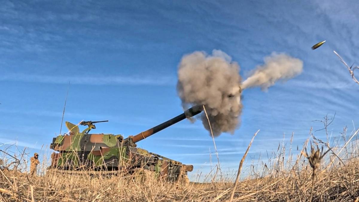 Los apoyos de fuego son fundamentales como los que dan lo M-109 del GAD del TEAR. (foto TEAR) Los apoyos de fuego son fundamentales como los que dan lo M-109 del GAD del TEAR. (foto TEAR)