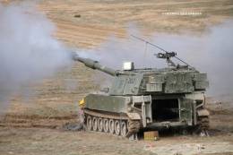 Piezas M109A5 del GACA I/20 han disparado por vez primera en la Divisin Castillejos municin de precisin Escalibur. (Octavio Dez Cmara)