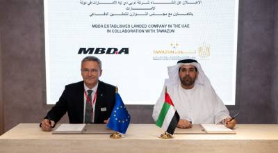 Eric Beranger and Matar Ali Al Romaithi. (foto: MBDA)