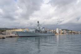 La fragata de la Royal Navy HMS Richmond atracada en Palma de Mallorca.