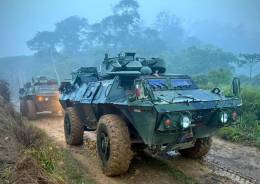 Colombia cuenta con ms de 200 Textron M-1117, pero busca fabricar locamente vehculos blindados 4x4. Foto: Ejrcito de Colombia.