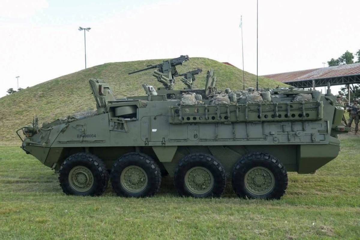 La FDR recibe estas maquinas las primeras para sembrar doctrina operacional. La FDR recibe estas maquinas las primeras para sembrar doctrina operacional.