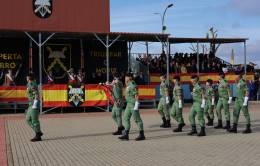 Desfile de la parada militar en la sede madrilea de la BRIPAC, con motivo de los actos de la patrona de 2025. (foto Julio Maiz)