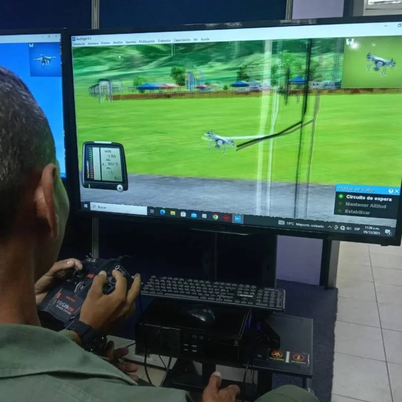 Simulador desarrollado en el 713 Batall�n Especial de Reconocimiento para el entrenamiento de los operadores de drones FPV. (Cr�ditos: Ej�rcito Bolivariano)