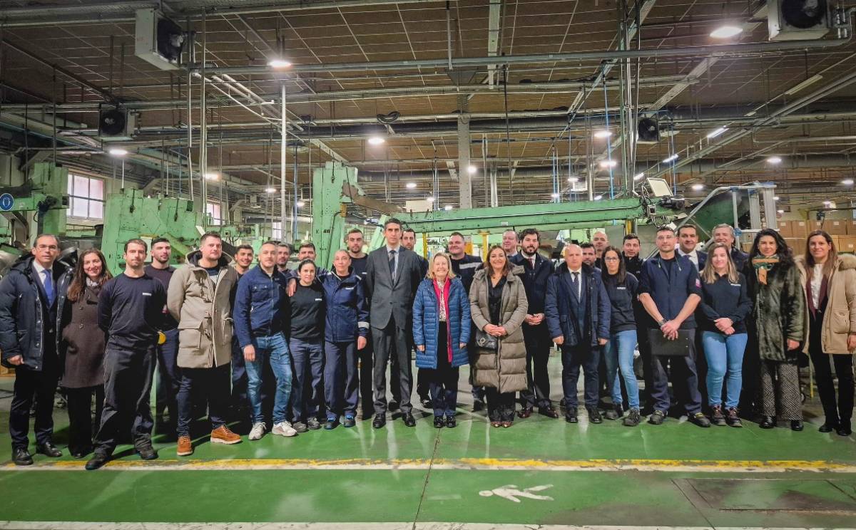 La secretaria de Estado de Defensa durante su visita (Ministerio de Defensa)