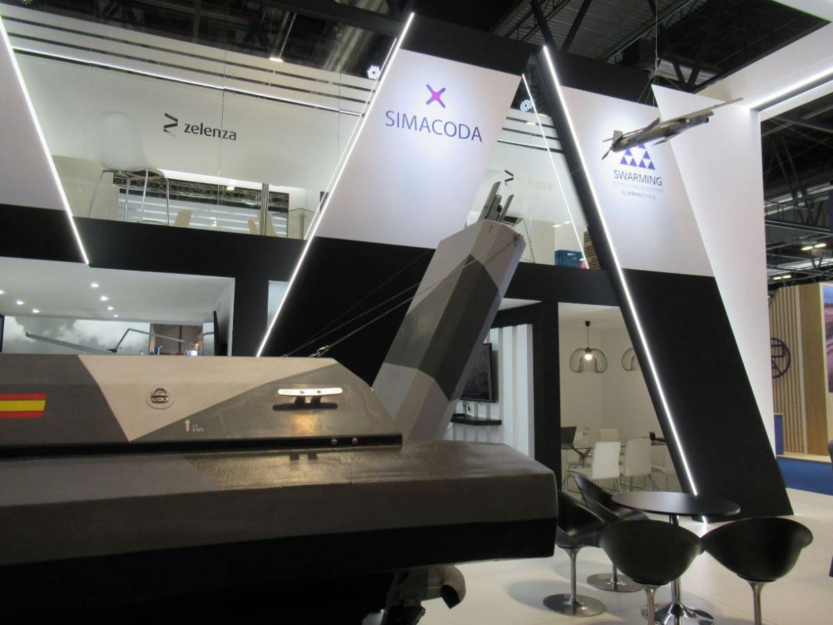 USV de Seadrone con munici�n loiter de Swarming Technologies and Solutions mostrada en FEINDEF (autor)