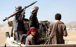 Combatientes Houthis cerca de Sanaa, Yemen, 14 En�ro 2024. (AP Photo)
