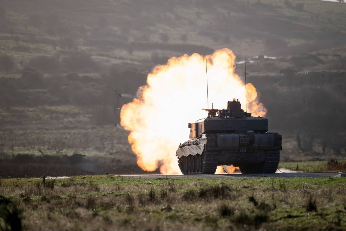 Primeros disparos del Challenger 3 (RBSL) Primeros disparos del Challenger 3 (RBSL)