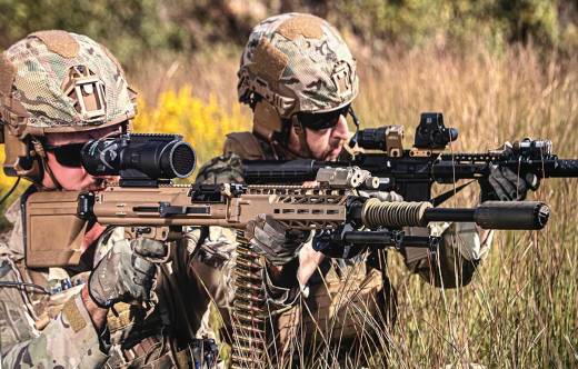 La ametralladora REAPR de Ohio Ordnance Works dispara municiones del .338 Norma Magnum.  