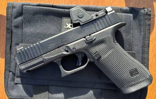 Las Glock 45 del 9x19mm de la Generaci�n 6 son armas id�neas al combinar un armaz�n grande, que puede valer para todo tipo de manos, con una corredera semicompacta. (Octavio D�ez C�mara)