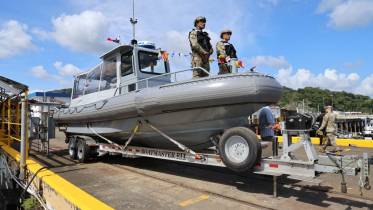 Una de las lanchas RHIB 9M fabricadas por la compa��a United States Marine. (Cr�ditos: SENAN)